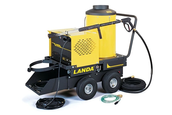 Manitoba: Pressure Washers - Landa
